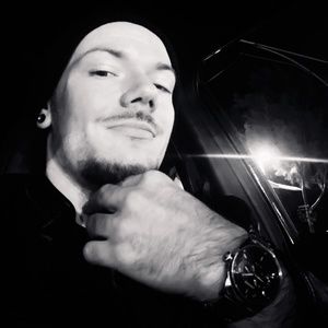 Meet your Posher, Jonathan